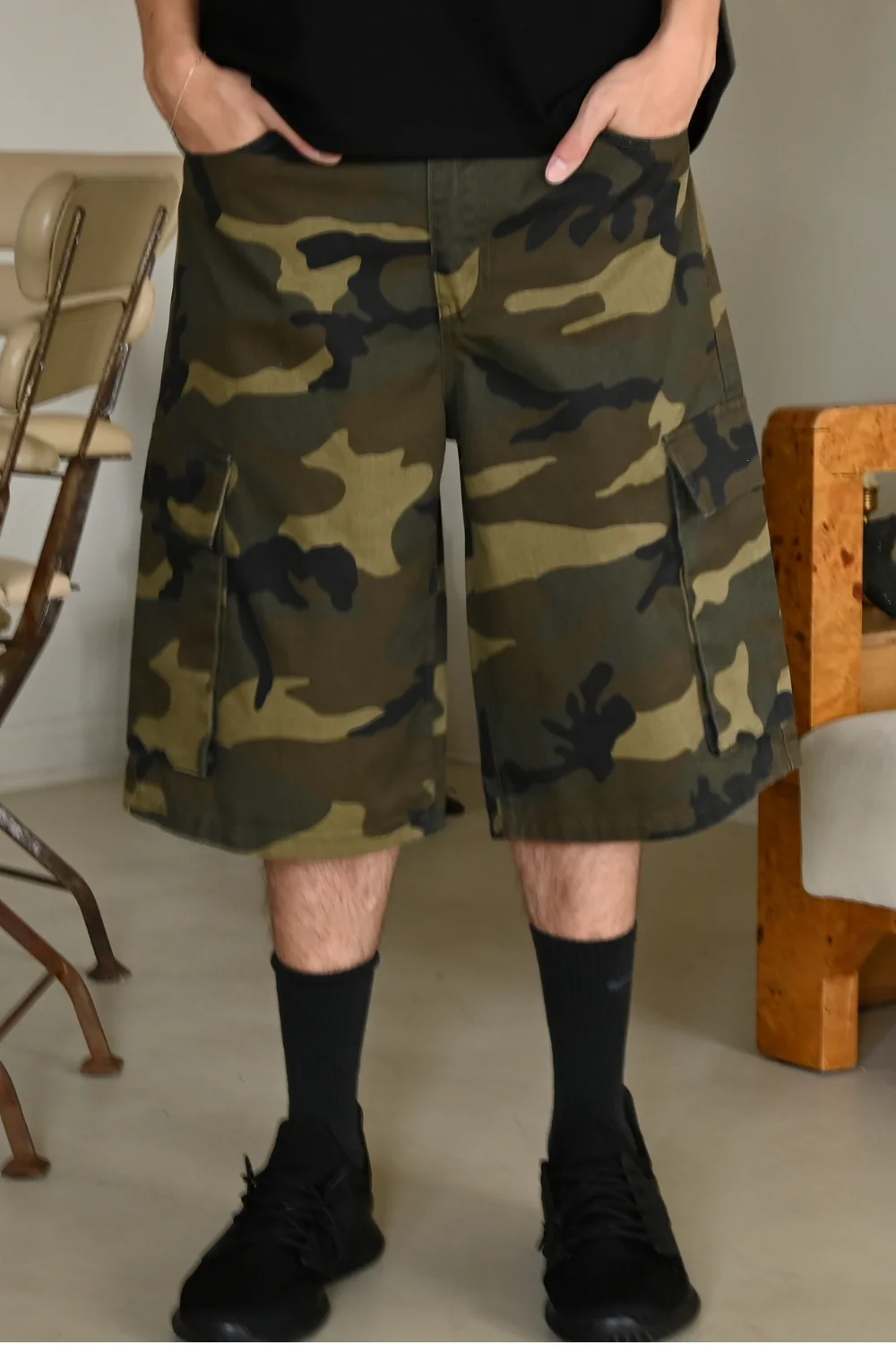 Baggy Fit Cargo Camo Shorts - Image 3