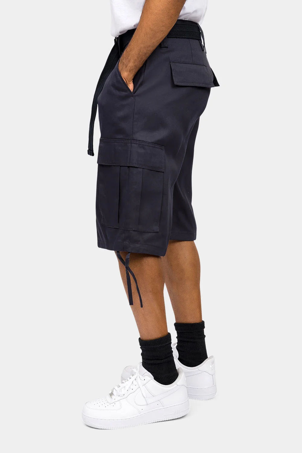 Belted Solid Cargo Shorts - Image 7