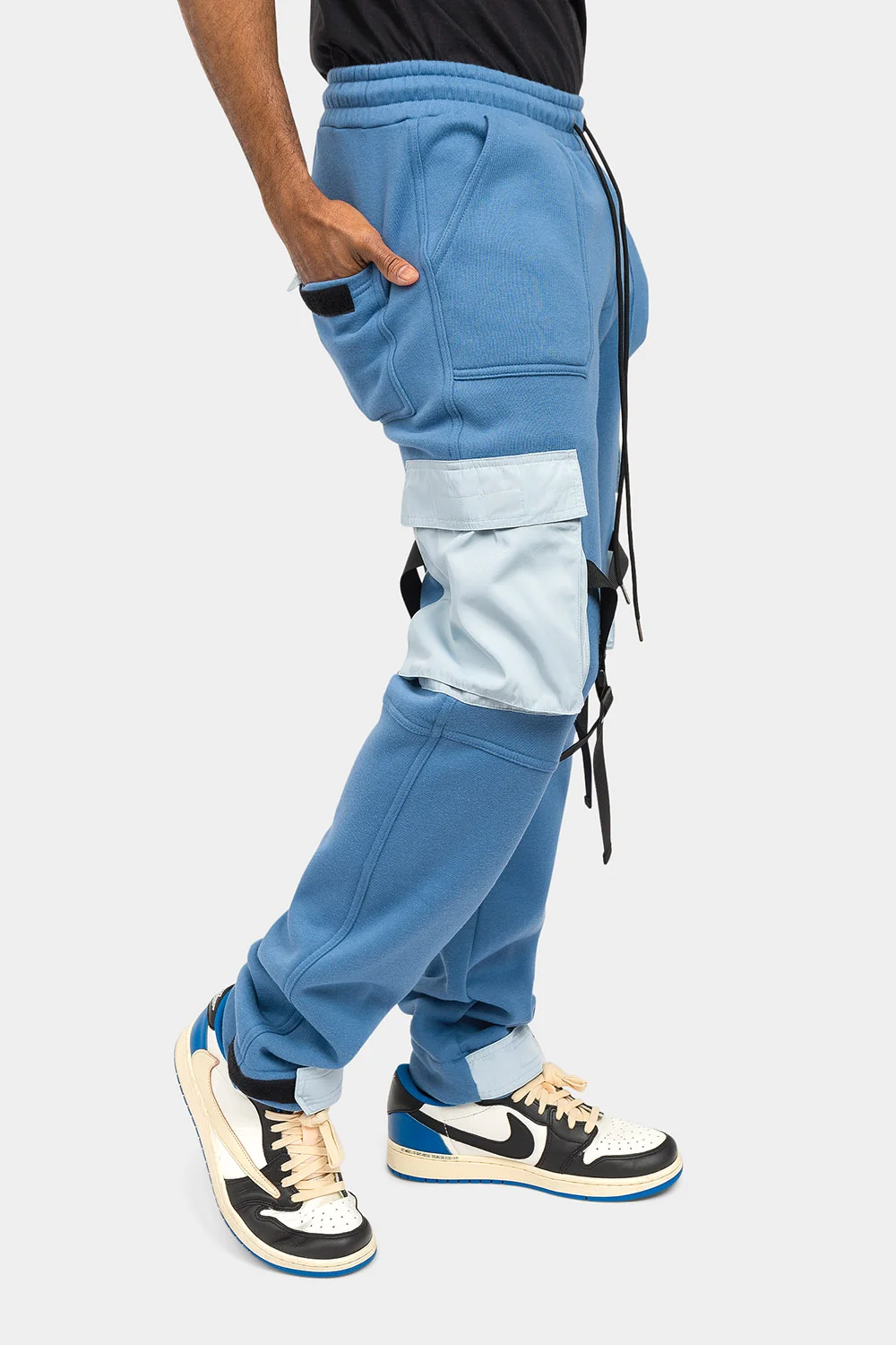 Adjustable Buckle Strap Cargo Sweatpants - Image 14
