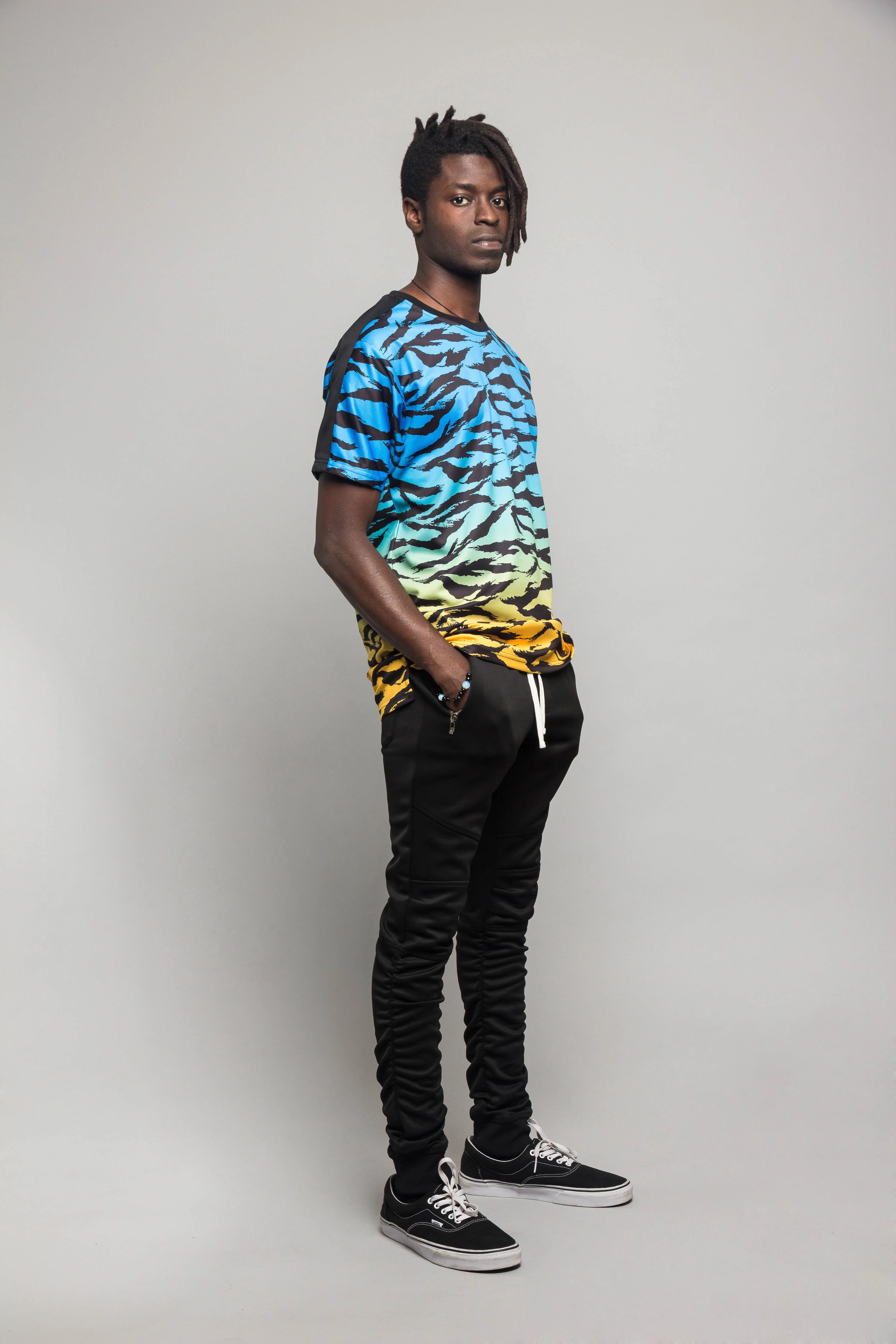 Dip Dye Gradient Tiger T-Shirt - Image 15