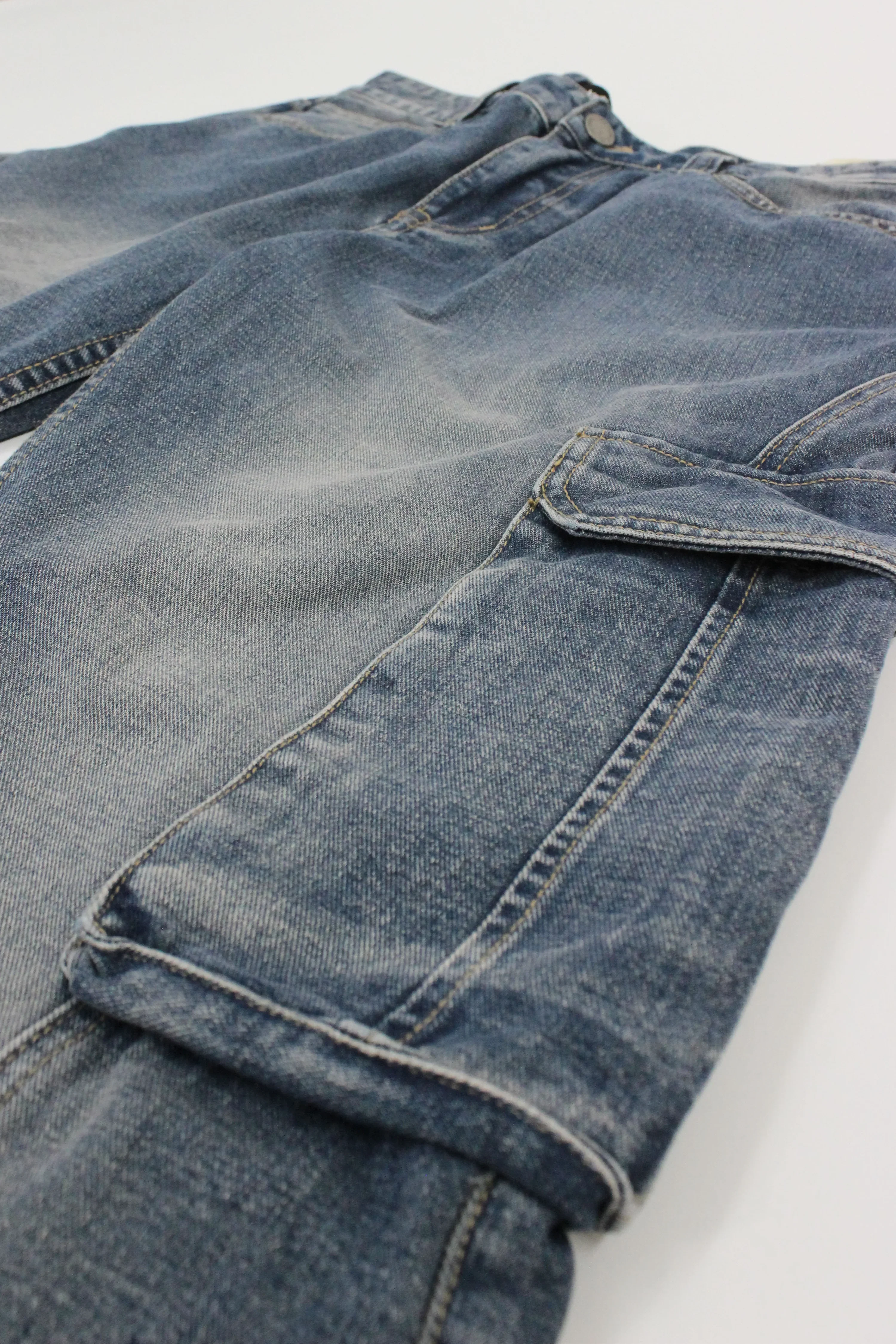 Men's Baggy Fit Cargo Denim Jeans - Image 19