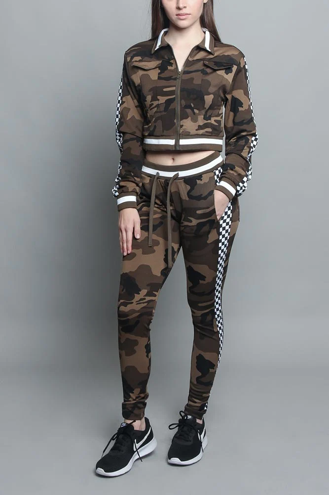 Side Checkered Tracksuit - Image 10