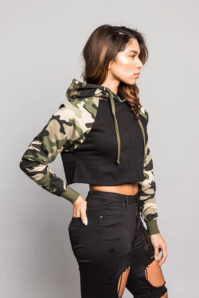 Women's Essential Cropped Long Sleeve Hoodie - Image 43